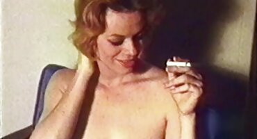 anh sex lon Brunette phim sex vo chong điên cuồng muốn fuck trong ass.